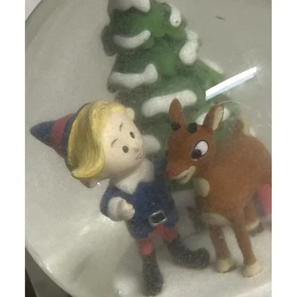 NWT Hallmark Rudolph the Red-Nosed Reindeer Musical Snow Globe Retired No Box - Picture 5 of 6